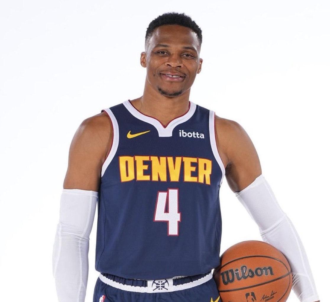 队多线作战 队多线作战