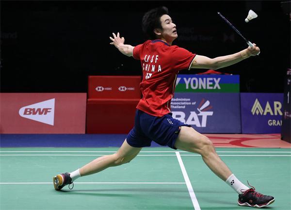 他倾向于等 他倾向于等