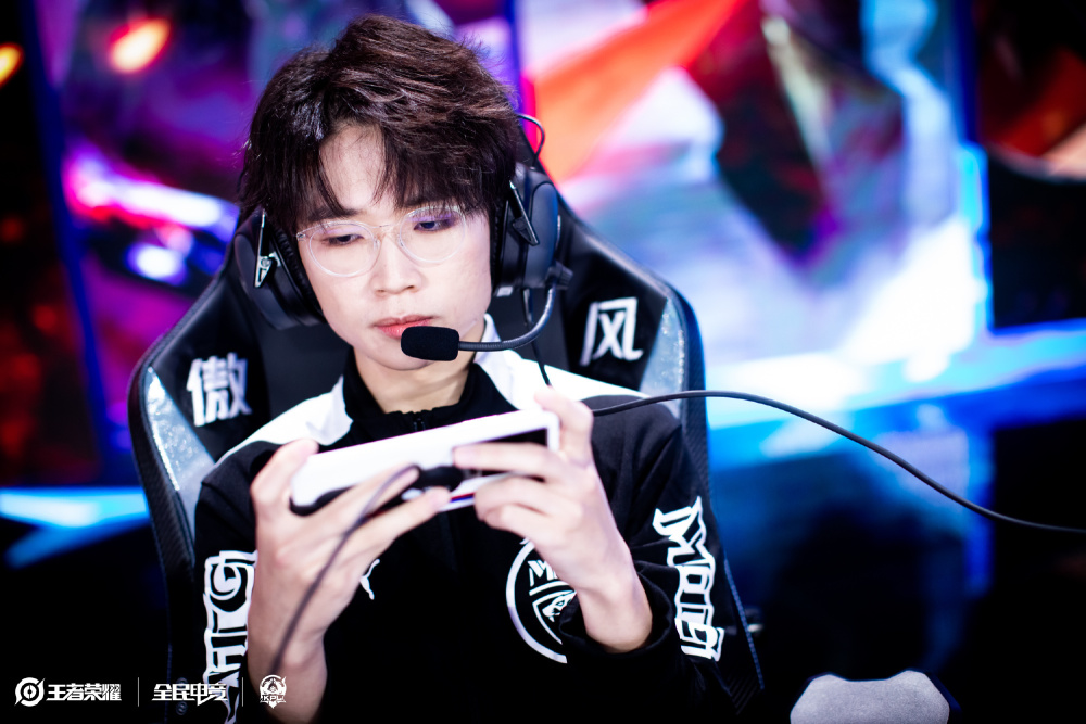 往往承担核 往往承担核